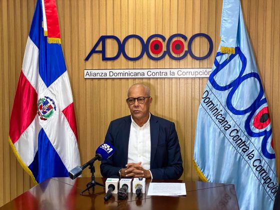 ADOCCO dice Carlos Pimentel falta a la verdad sobre el proceso de Licitación Licencias de Conducir del INTRANT